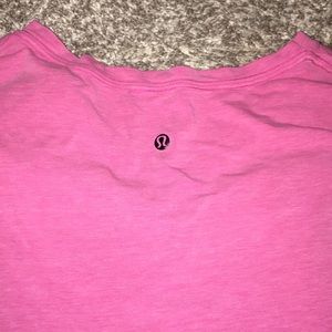 Lululemon T-shirt
